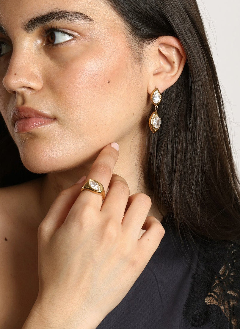 Pear Drop Signet Ring-4